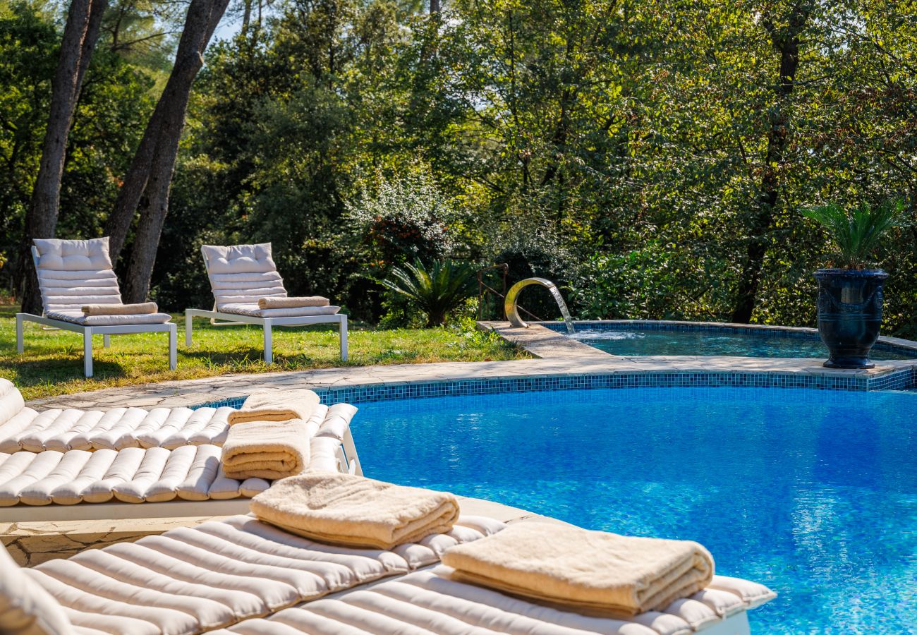 Villa à Saint Paul de Vence - VILLA GARDE TEMPS